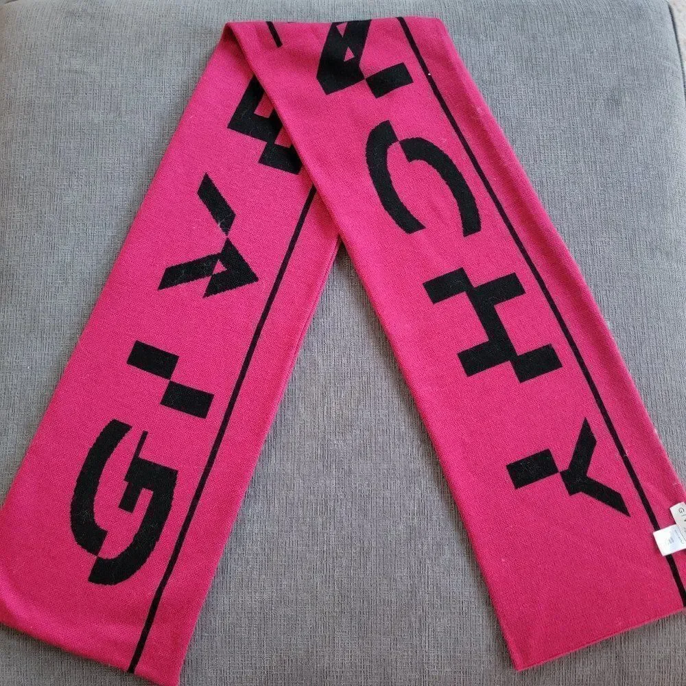 Givenchy paris pink